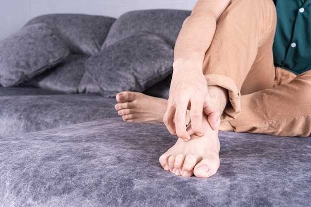 Причины и симптомы грибка на ногах